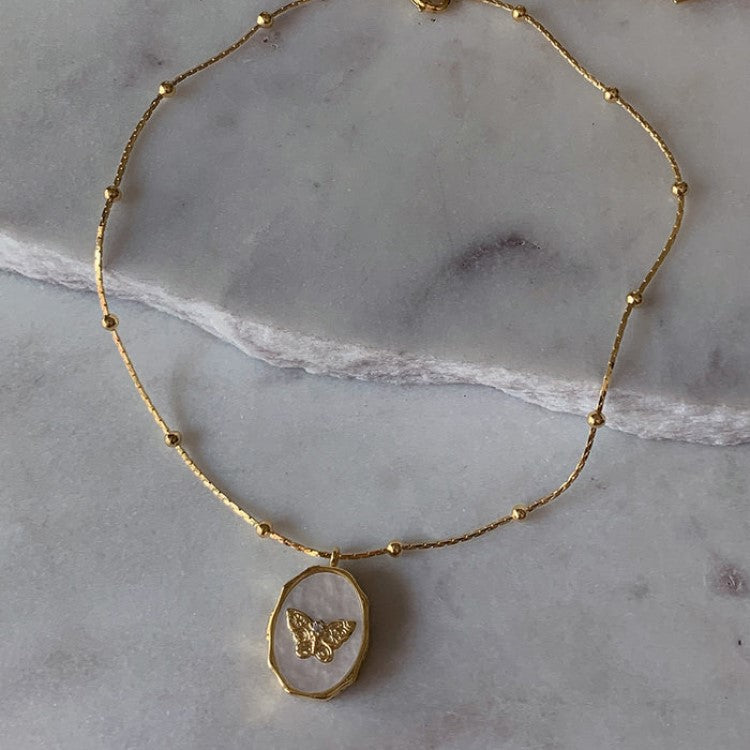 Butterfly Shell Photo Album Frame Necklace