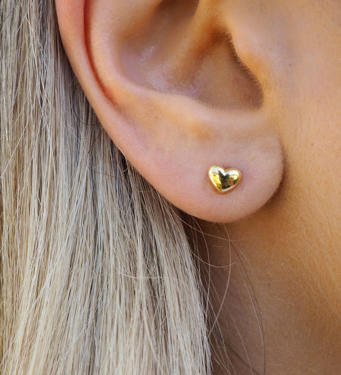Mini Heart Studs | Gold