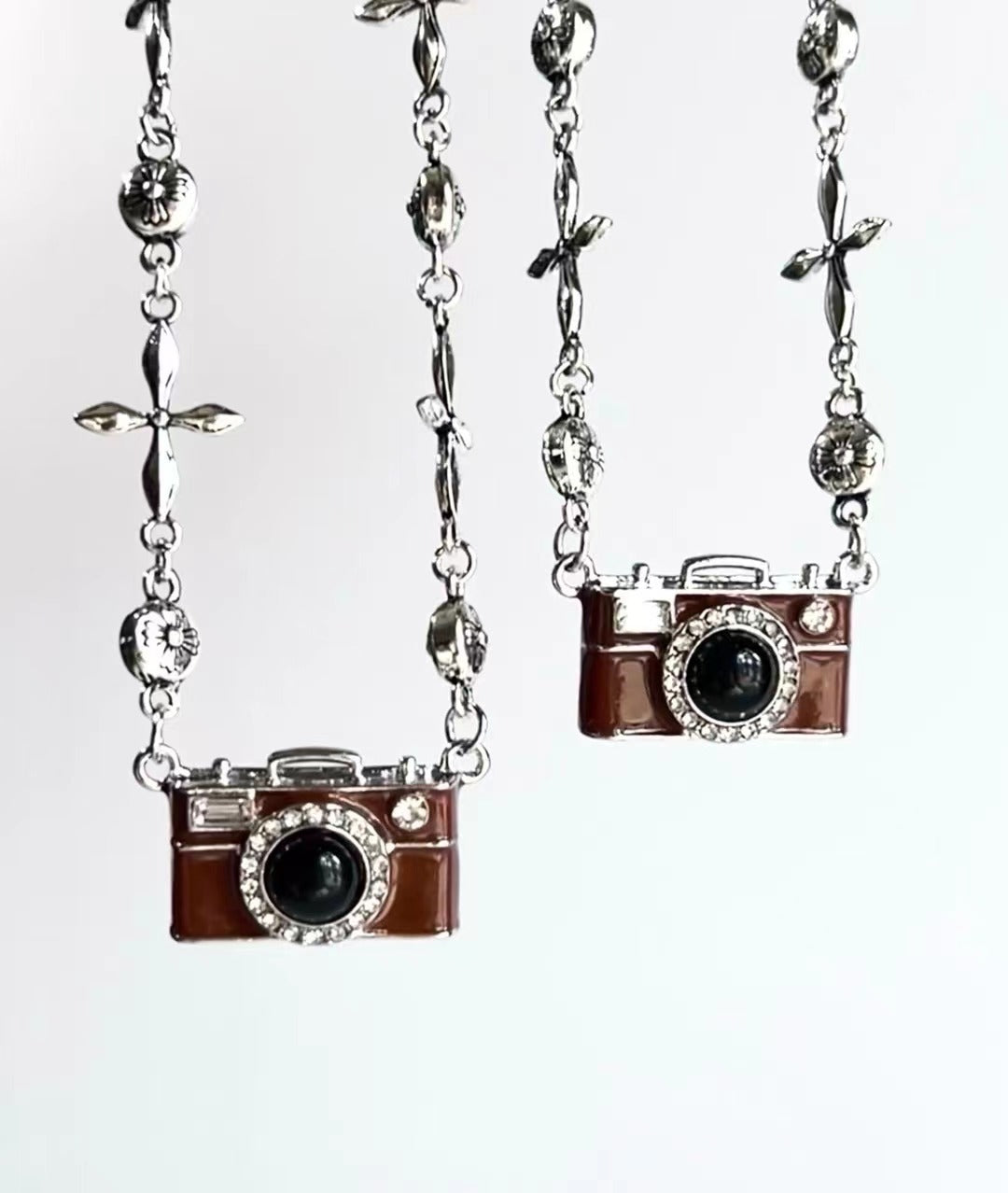 Memory Camera Necklace