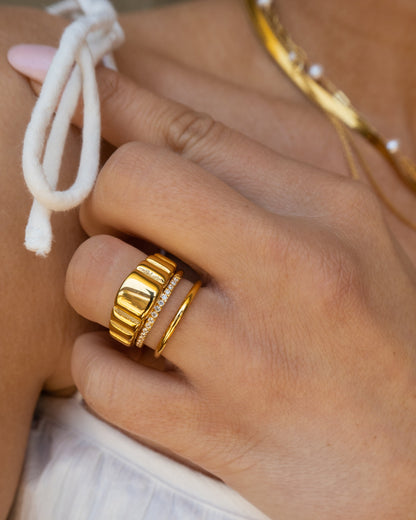 Estie Ring | Gold